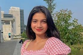 Safira Ratu Sofya